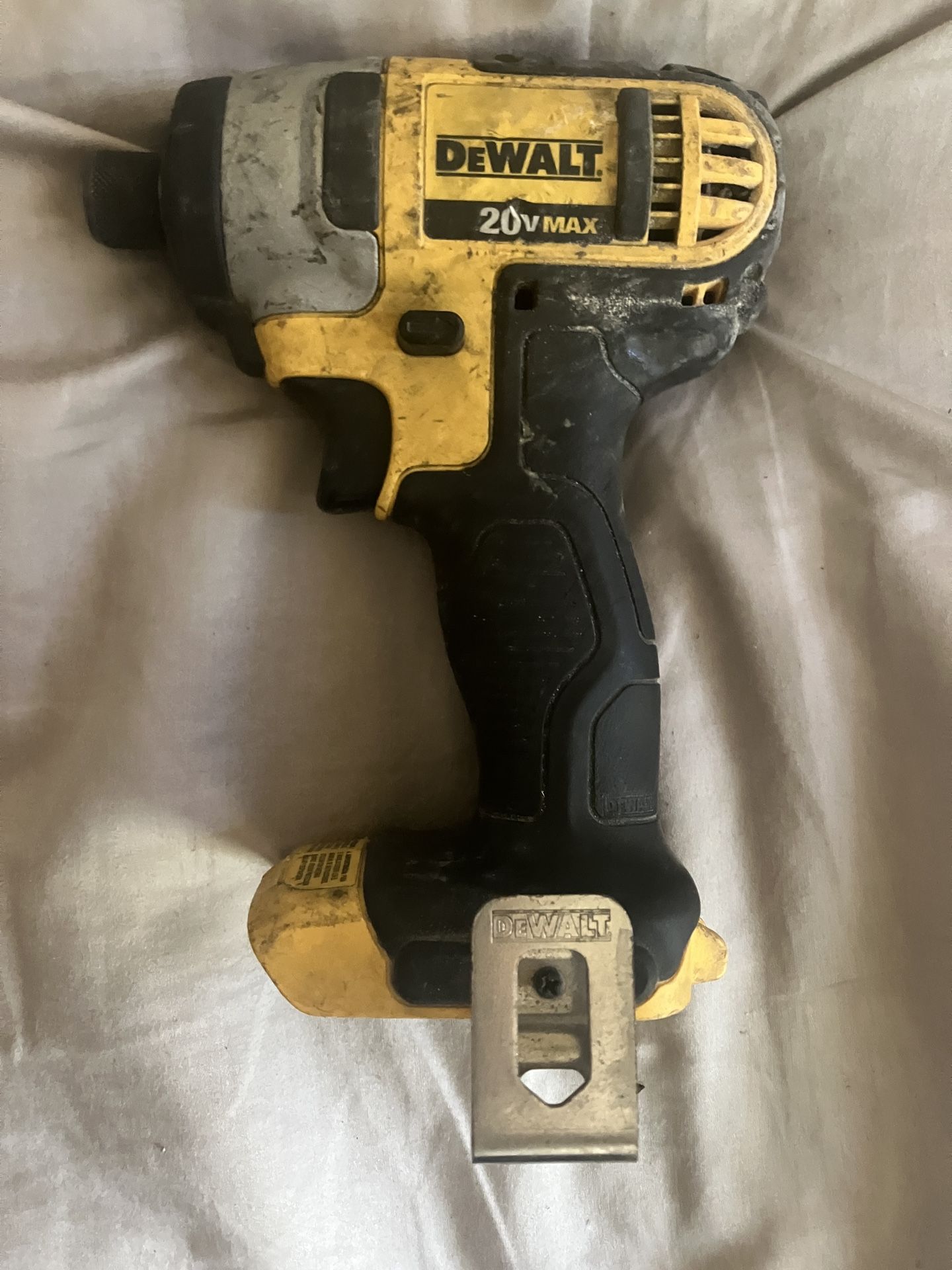 Dewalt 20v Max Impact Driver (TESTED)