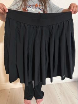 Alo skirt large