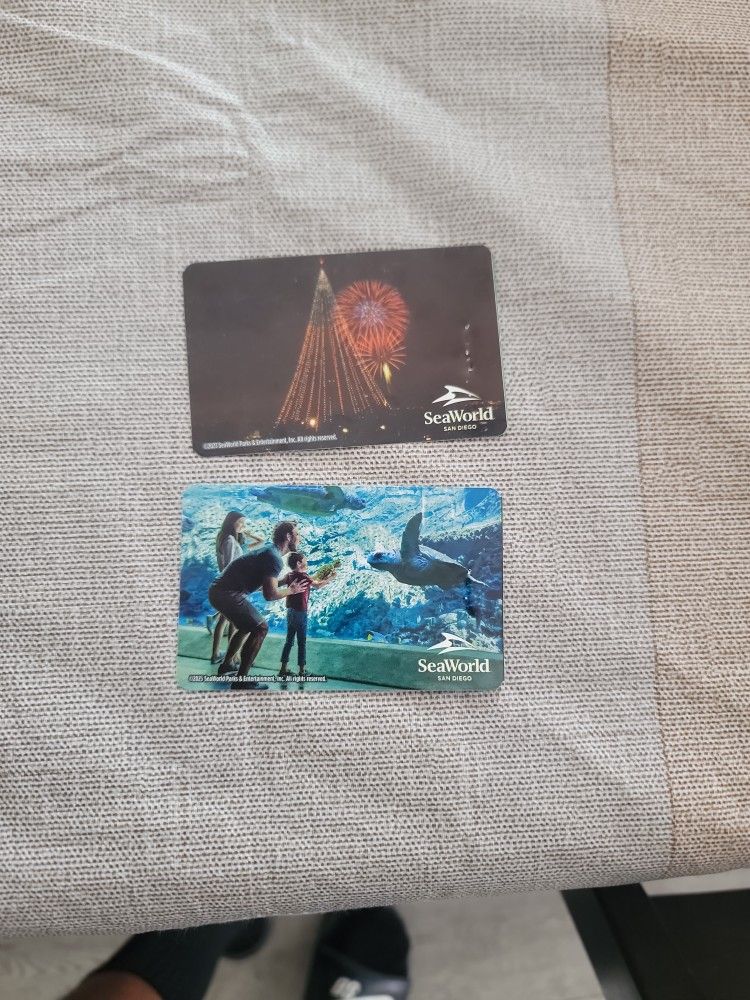 2 Sea World Tickets
