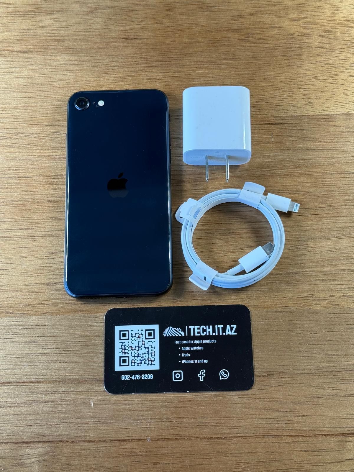 📱 iPhone SE | 64GB | Black | Unlocked (Any Carrier)