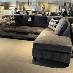 Grey 2PC Sectional