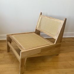 Wooden lounge chair