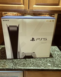Sony Playstation 5 Console Disc Version PS5 *IN HAND* Ready to Ship!