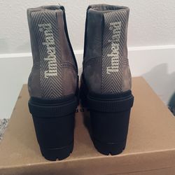 Size 7 Timberland ankle boots 