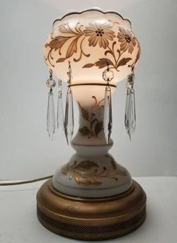 Beautiful Vintage Hand-Painted Bristol Glass Luster Lamp