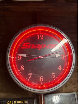 Snap on 20” neon clock made in USA by image time inc.