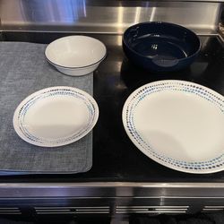 Dinnerware Set 