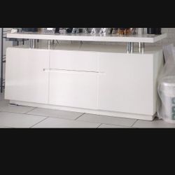White Lacquer Console