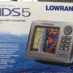 Lowrance HDS5 Fishfinder/Chartplotter