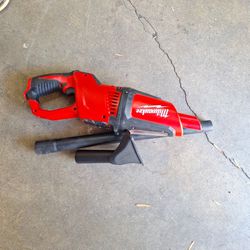 Milwaukee M12 Compact Vacuum.....tool Only