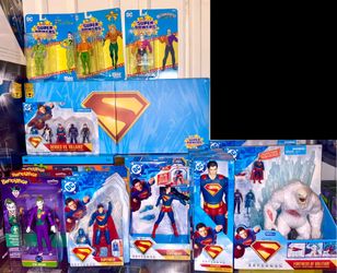 DC Comics Action Figure Collection Lot.     (PLEASE READ DESCRIPTION BELOW)          ($160 OBO)