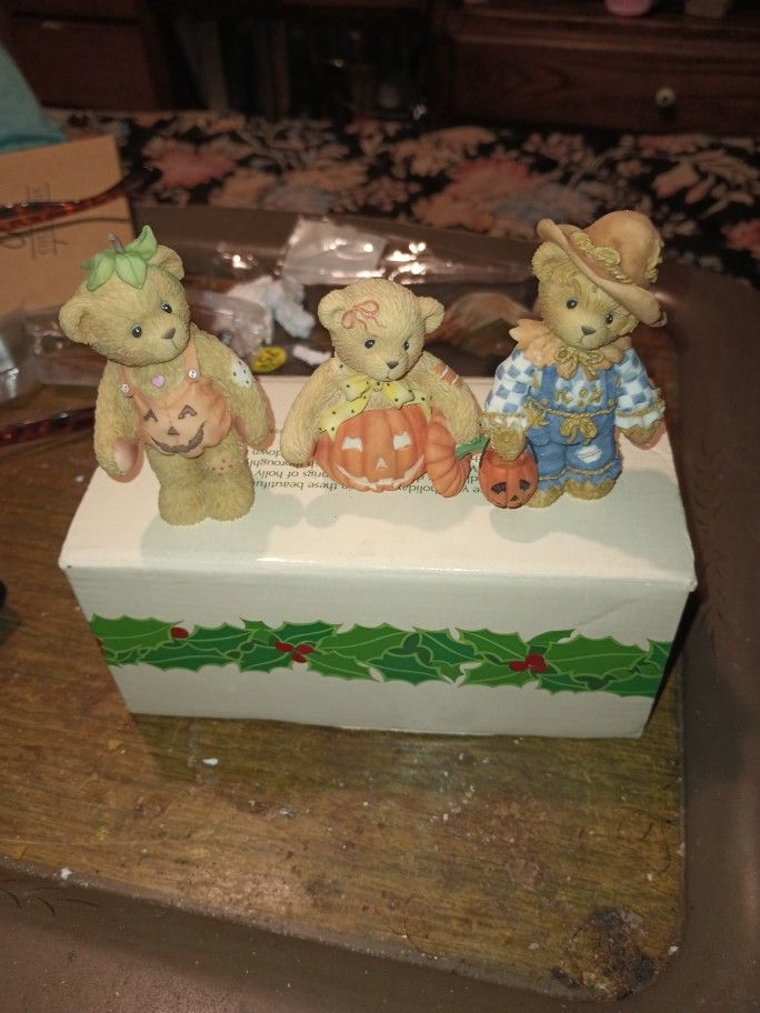 Cherished Teddies