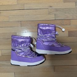 Moon Boots Girls Snow  Cold Weather Boots Kids Size 12.5C