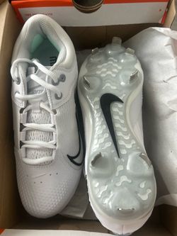 Softball cleats
