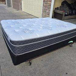 Queen Size Eurotop Matress/ Box Spring/ Metal Frame & Bedding