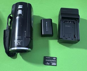 Sony Handycam HDR-CX220 Black Handheld Full HD Video Camcorder - Bundle Tested