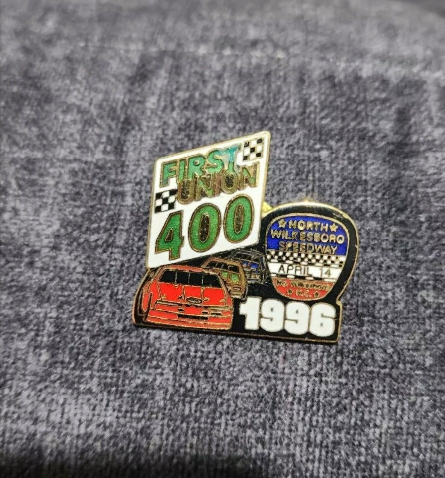 NASCAR Winston Cup Race Day Pin First Union 400 Wilkesboro April 14 1996 4/14/96