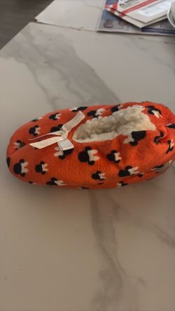 Girls slippers
