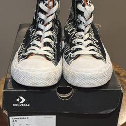 Kids Converse Black/White size 4.5 / UNTITL3D High Not A Chuck /  Condition