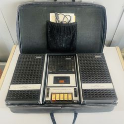 Vintage Marantz Superscope Portable Cassette Player With Speakers & Case & Manuals
