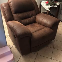 Recliner 