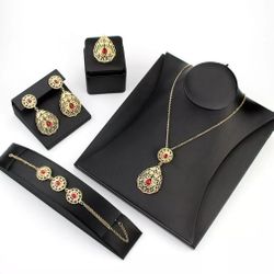 Elegant Moroccan Algerian Wedding  Set  Jewelry Necklace ,Ring, Bracelet And Earrings  Red Stone 