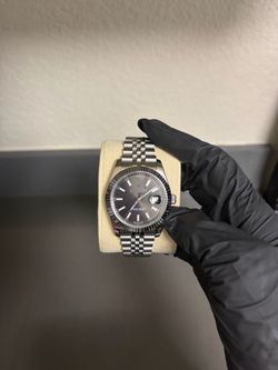 Men’s Luxury Watch