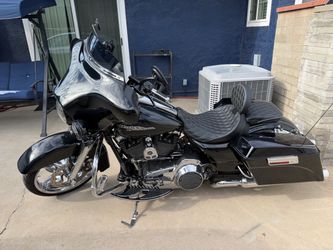 Harley-Davidson Street Glide Motorcycle