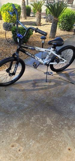 Boys 20" freestyle bike in excellent condition ready to ride