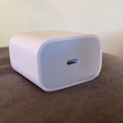 20W Genuine OEM Apple iPhone Fast Charger USB-C