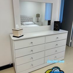 Dresser Eight Drawer With Diamond Knob Chest Dresser 