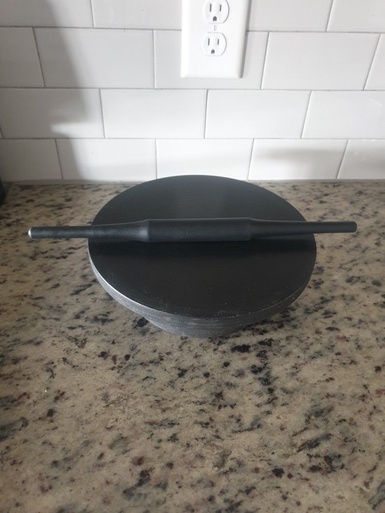 Pickup From LebnonTN 37087..rolling Pin N Rolling Board (Belan And Chakla)..vegetarian House Hold..pet N Smoke Free Home