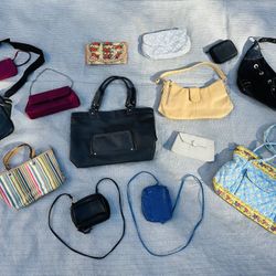 Hand Bags / Purses / Belts / Scarfs 