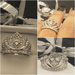 Precious Crown Ring Silver plated, Crystal stones. Size  8, new with out tag.#938
