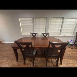 Real Wood Dining Table With 4 Chairs 