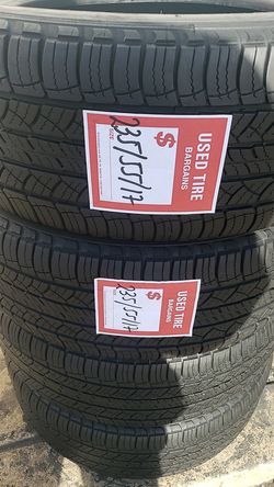 Four matching Michelin tires for sale 235/55/18
