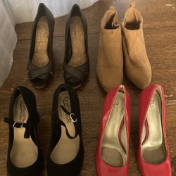4 Pair Of Women’s Size 6 Shoes