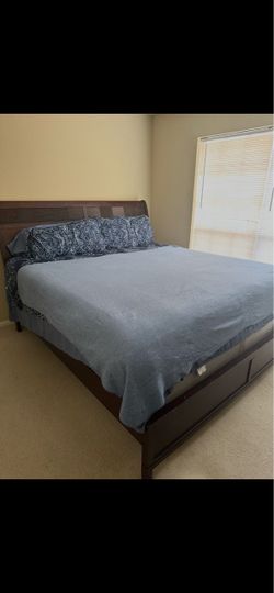 King size bed and mattress