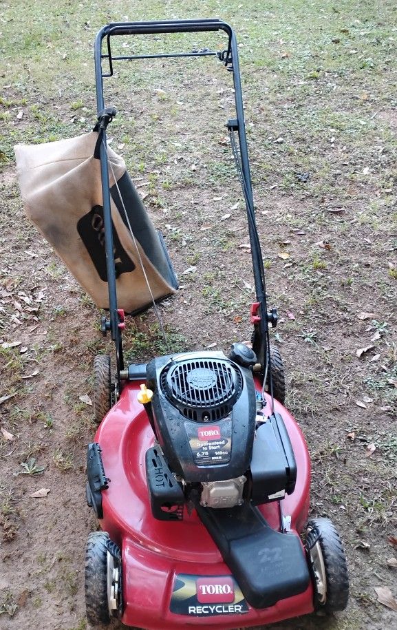 Toro Push Mower, Self Propelled,22inc