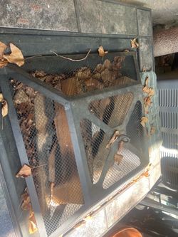 Outdoor Wood-Burning Fire Pit Table w/ Spark Screen