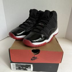Jordan 11 GS: Playoff Bred (2019) Size 5.5Y