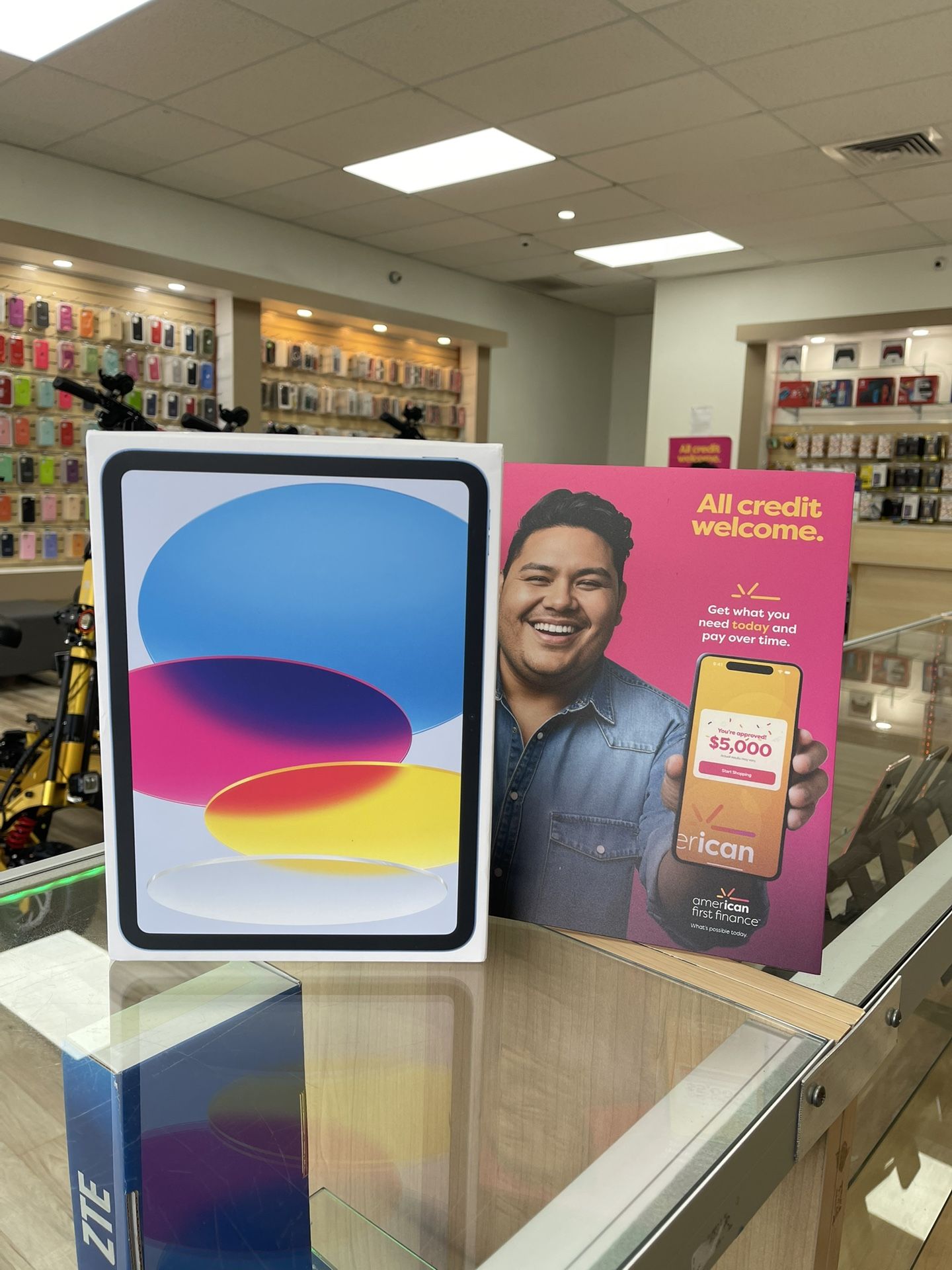 Blue Apple iPad A16 11th Generation! Brand New! Own It Today! Easy Financing Options Available! No Credit Needed To Take It With You Today! Best Deals