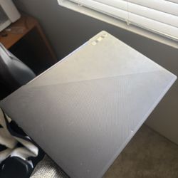 ASUS ZEPHYRUS 4070 / I9 / 240HZ Display. 