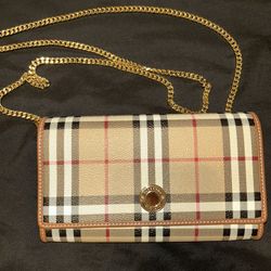 Authentic Burberry Purse 