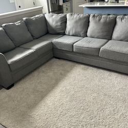 Sectional couch 