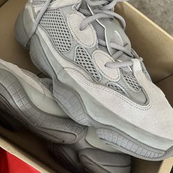 “Ash Grey” Yeezy 500