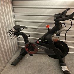Original Peloton Bike