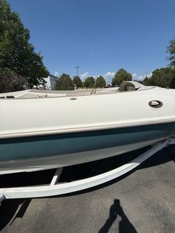 Boat trailer