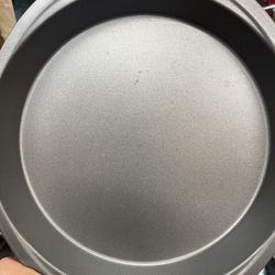 Circle Pan