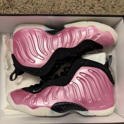 Nike Foamposite “Polarized Pink” GS
